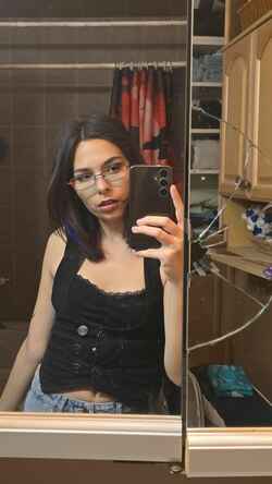 Customer photo 15